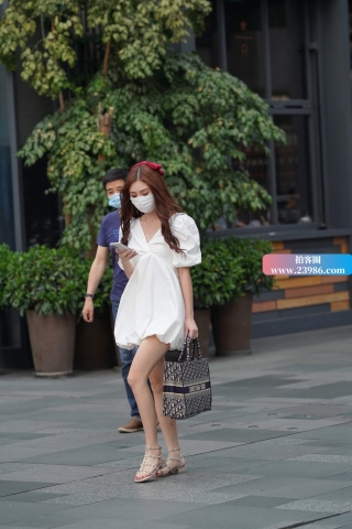 超爱这样的小姐姐