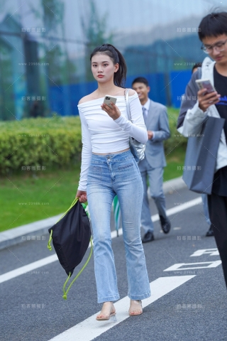 紧牛美眉（城市版）（完整版）