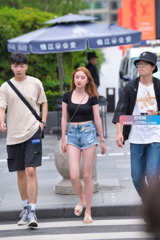 好身材热裤美女