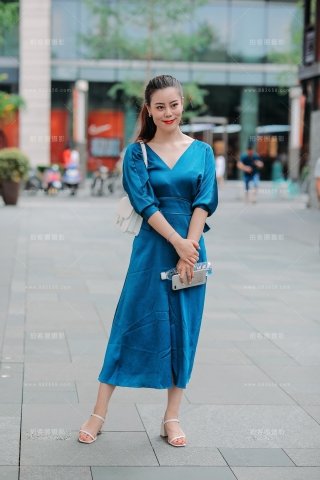 高冷又不失可爱的气质**