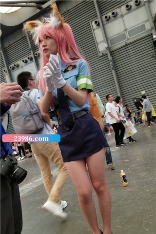 查看完整内容：4K - 漫展的青春靓妹 [698 MB/mp4]（视频版） - 共6张图片