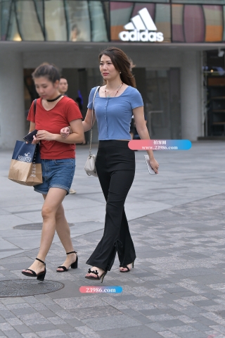 【红石赛帖】性感黑裤美女