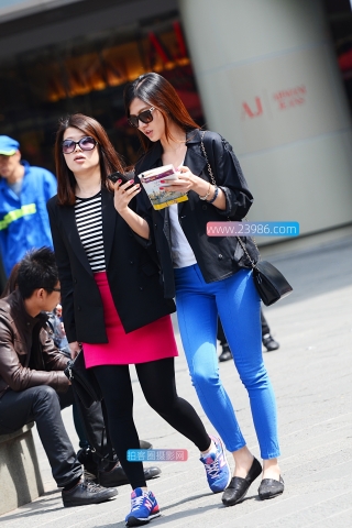 应该是个韩国妹