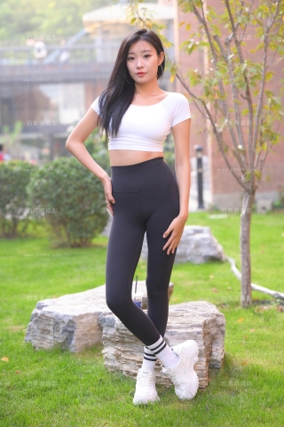 First（城市版）