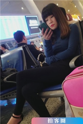 查看完整内容：4k-高铁站候车室拍摄粉嫩甜美小清新萌妹子（视频版） - 共8张图片