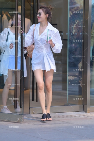 【红石赛贴】优雅性感的白衬衫气质美女