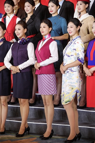 空姐制服佳人精彩合集（完整版）