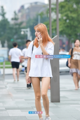 【街拍之魂赛帖】戴上墨镜还真酷