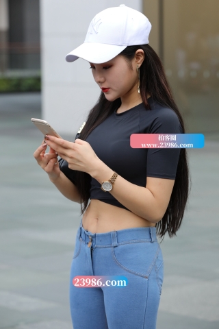 【视觉冲击赛帖】性感de蜜桃裤，漂亮美眉