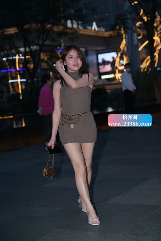 身材真的刚刚好~