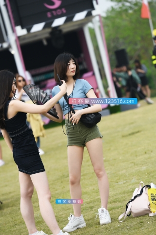 【咔喳赛贴】咸菜色热裤