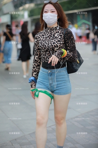 【玻璃赛帖】牛仔热裤