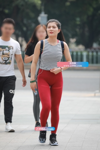 【凯恩赛帖】养眼的性感健身裤