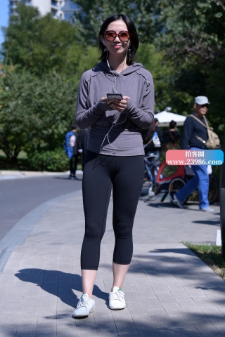 【小默赛帖】1703★尝试搭讪腼腆美女★