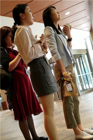 4k超清，街拍极品大长腿高跟鞋气质漂亮美女（视频版）