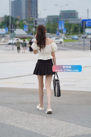 ★马尾辫超短裙小仙女★