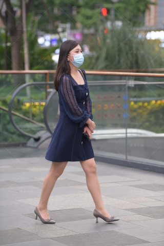 偶遇魅力丝腿高跟少f