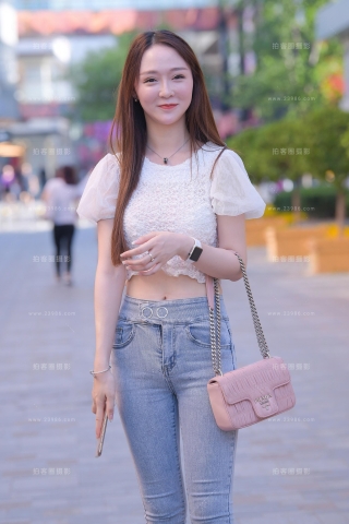 【街拍之魂赛帖】微笑紧牛