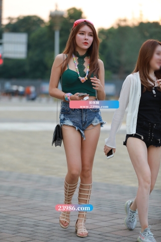 查看完整内容：【视觉冲击赛贴】性感热裤，大长腿美女 - 共18张图片