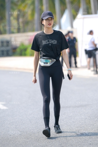 【街拍之魂赛帖】长腿小姐姐