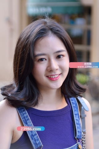 查看完整内容：清纯的邻家小妹 - 共12张图片