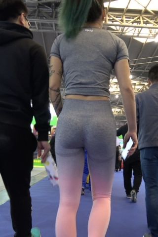 4K 紧身弹力裤运动美女第一季 [604 MB]（视频版）