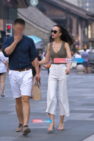 【街拍之魂赛帖】黄昏下的情侣