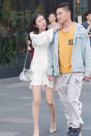 M5841 丝袜长腿美少妇（完整版）