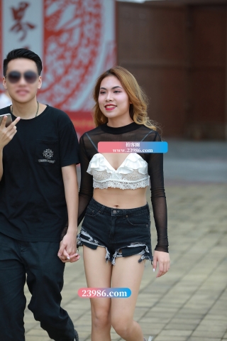 【视觉冲击赛贴】敢这样穿的妹子不多