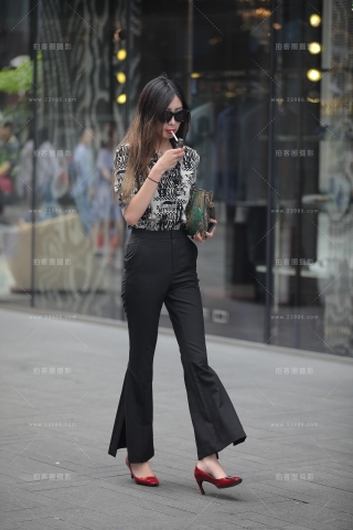 江湖一姐 我想做你的小弟