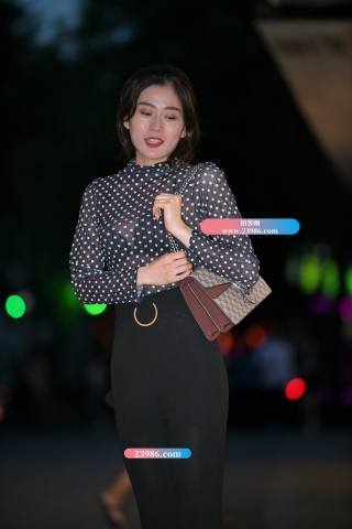 【红石赛帖】q夜拍漂亮高颜值美女