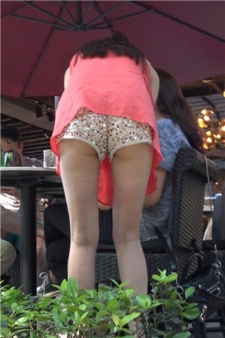 查看完整内容：4k-极品超短裤性感颜值美女 [2.82 GB]（视频版） - 共12张图片