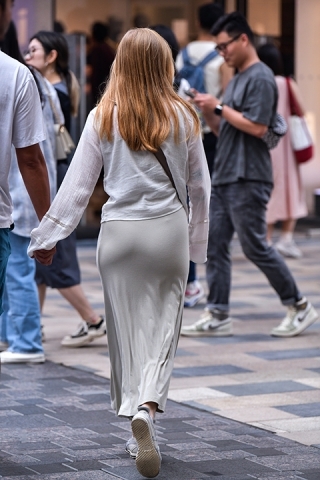 ★性感长裙金发美女