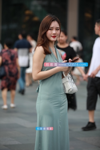 【凯恩赛帖】性感长裙 丰满女人味