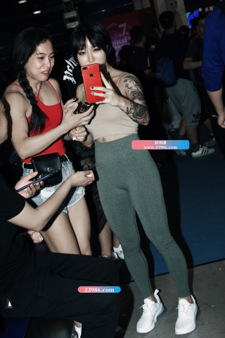 【咔喳赛贴】纹身很酷