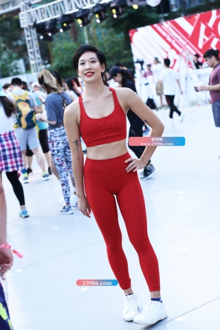 【咔喳赛贴】妖艳的红色