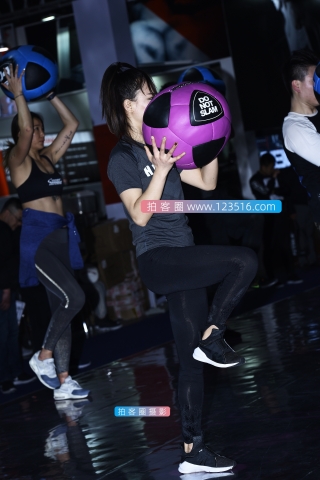 【咔喳赛贴】球操运动