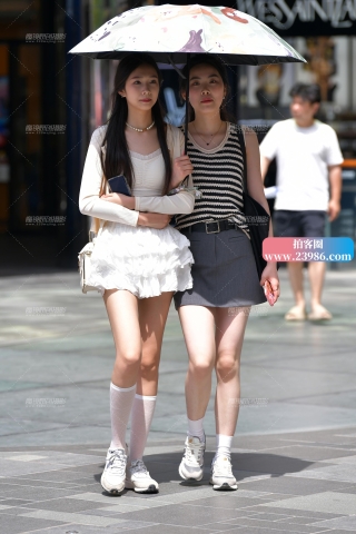 ★清纯闺蜜两美女