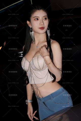 网红紧牛车模美女（BB酱）（完整版）