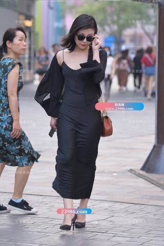 【红石赛帖】高雅黑裙性感少妇