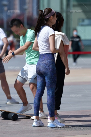 ★开心瑜伽美女★