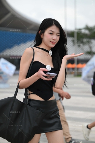 清新可口短裙妹纸