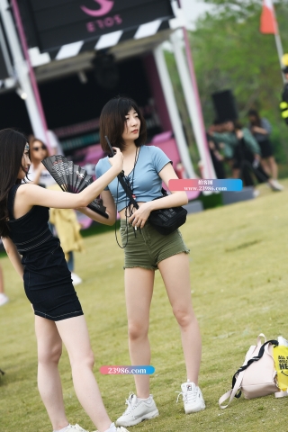 【咔喳赛贴】咸菜色热裤