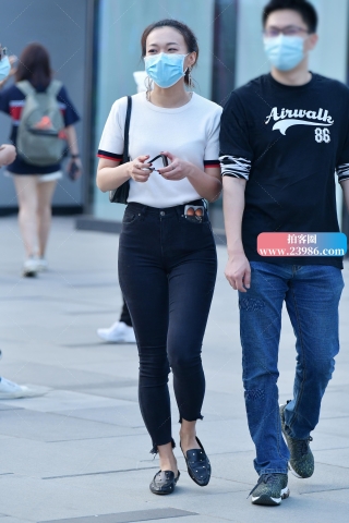 ★开心牛仔紧身美女★