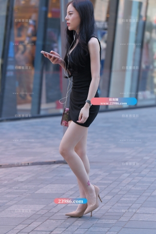 【红石赛帖】黑色包臀高跟美女