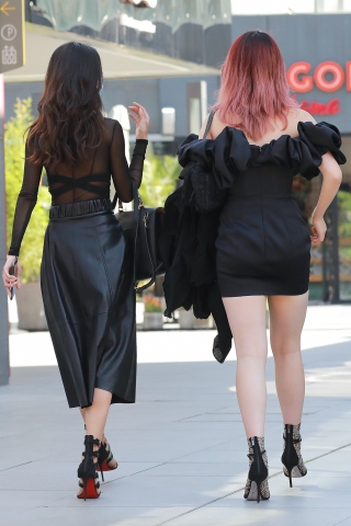 【玻璃赛帖】性感长腿美女