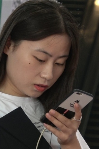 4K 凉高跟高颜值街拍美女 [3.48 GB]（视频版）
