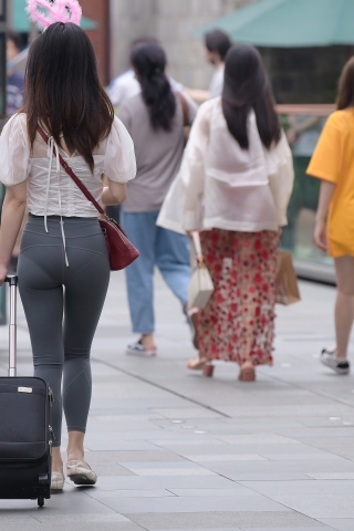 【视觉冲击赛贴】这女孩，我爱了~