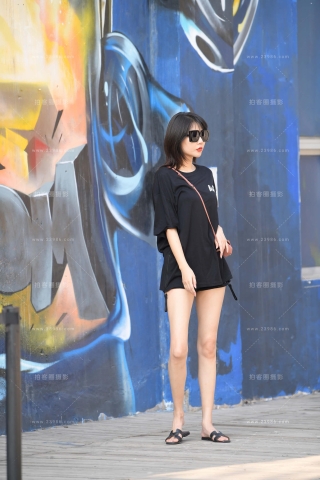 搭讪带墨镜的小姐姐