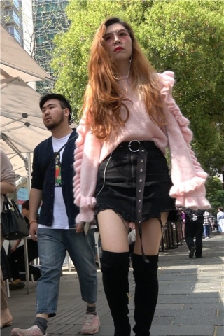 4k-超性感粉衣极品街拍女神美女 [1.32 GB]（视频版）